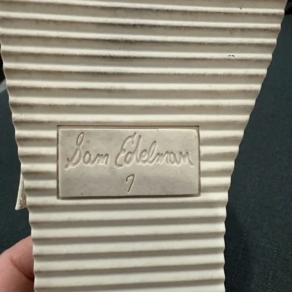 Sam Edelman Adrianna Slide Sandal With Stylish Velcro Staps - Picture 6 of 8